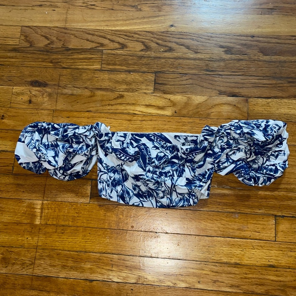 Abercrombie & Fitch: Cropped Floral Print Top